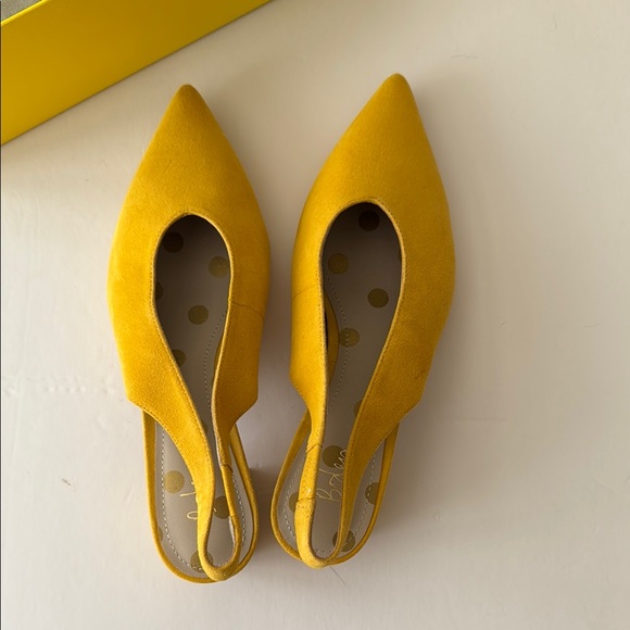 Boden Mustard Yellow Suede Slingback Block Heels Size 9 (40) - Picture 4 of 11
